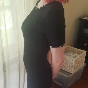 Size 2 Ribbed Black Bodycon Dress